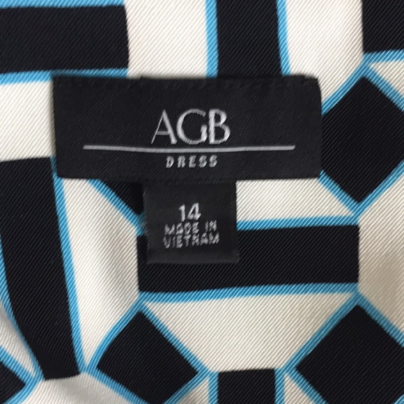 Blue, black, and white Dress size 14 - Picture 4 of 4